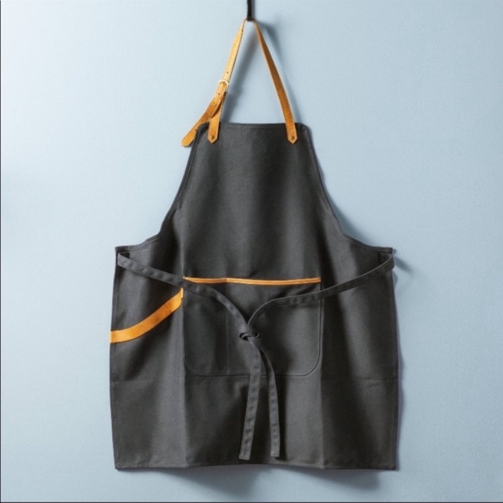 HEARTH & HAND NWT waxed canvas & leather utility apron- dark gray